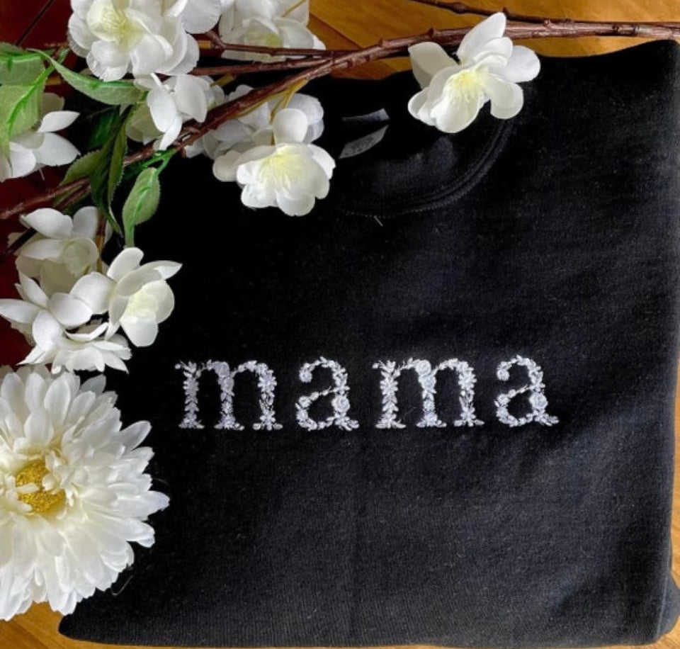 MAMA Crewneck